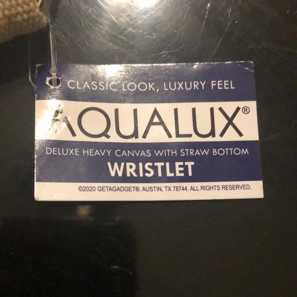 Getagadget~Dollywood Butterfly Canvas Clutch~Aqualux wristlet heavy canvas ~NWT - Picture 2 of 6